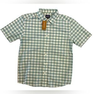 Patagonia Men’s Fezzman Button Down Short-Sleeve Shirt. Small. New with Tags.
